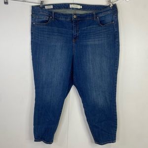 Torrid 26R Girlfriend Jeans Blue Denim Pants Plus Size Tapered Leg